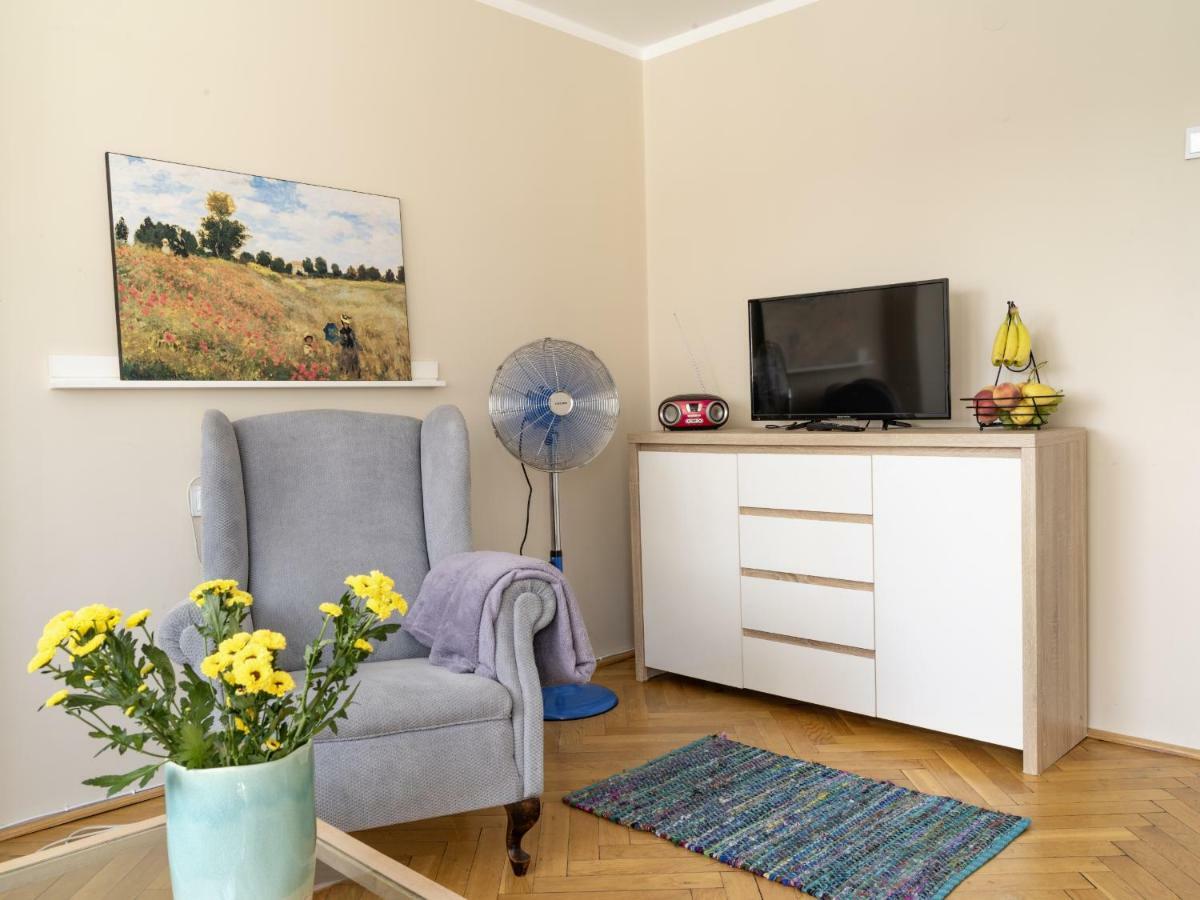 Apartament Chmielna 35 Varsóvia Exterior foto
